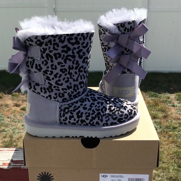 UGG T EXOTIC BAILEY BOW II - Picture 8 of 8